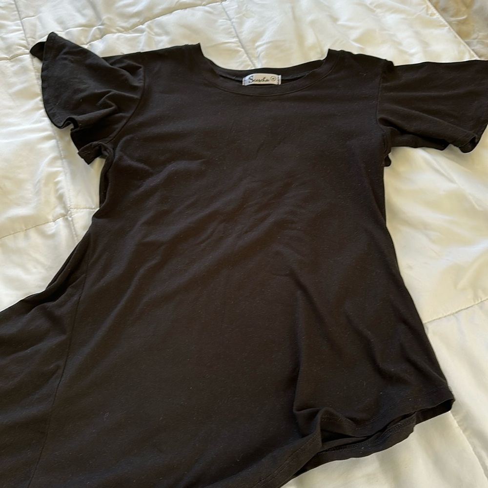 Asimetrycal top